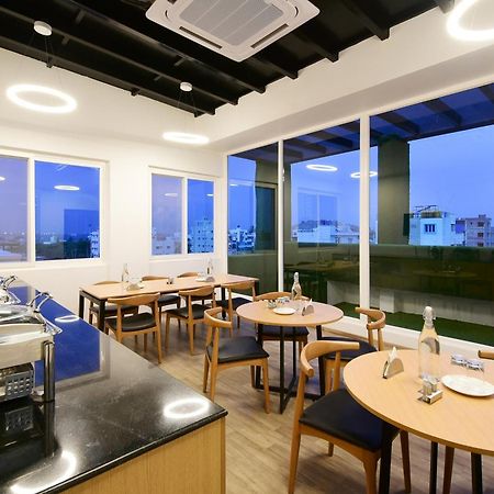 Townhouse Airport Road Hotel Yelahanka Kültér fotó