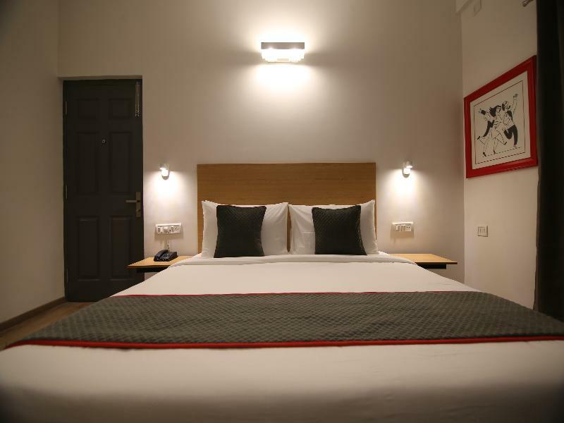 Townhouse Airport Road Hotel Yelahanka Kültér fotó